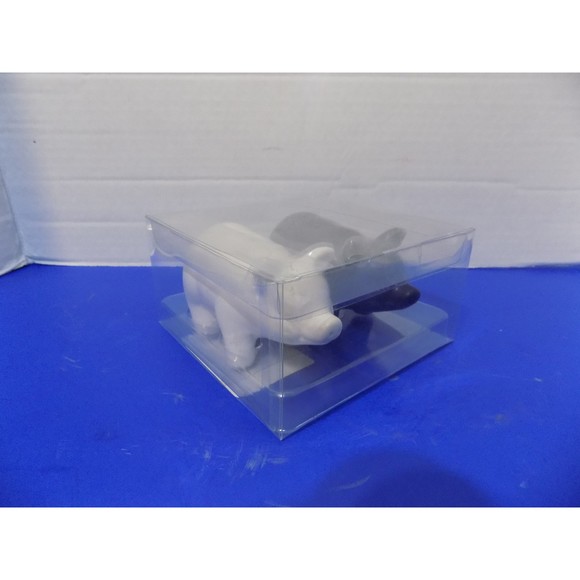 NEW Pigs Piggy Salt & Pepper Shakers Animal Farmhouse Decor - Picture 3 of 5